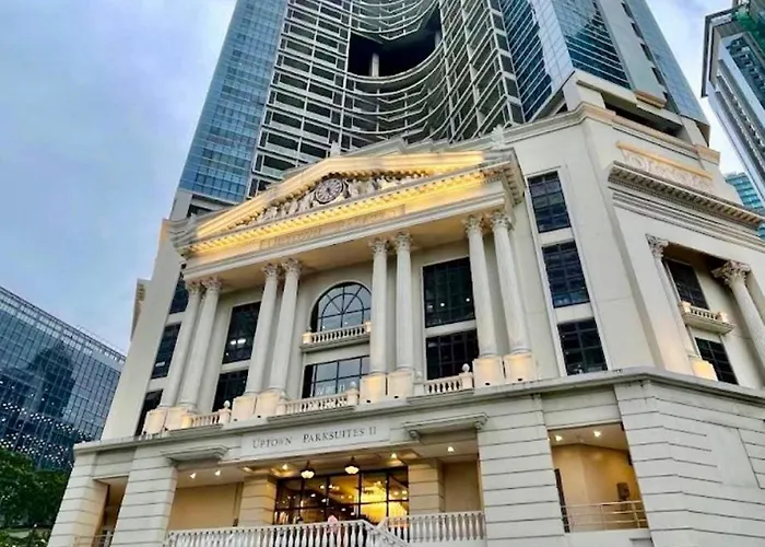 Apartahotel Ups27 Chic & Cozy Haven 8 Our Bgc Luxe Hideaway Queenbed & Sofabed Manila