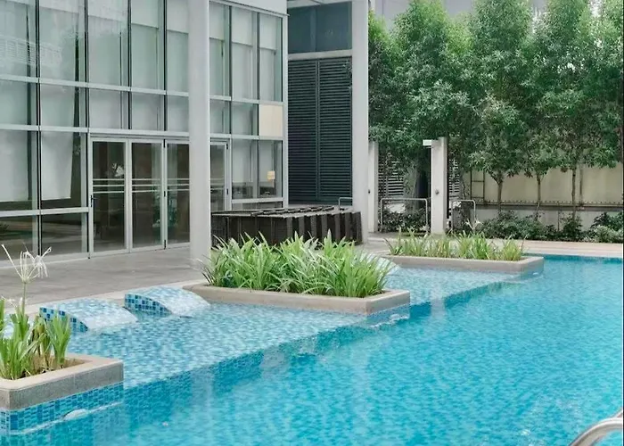 Ups27 Chic & Cozy Haven 8 Our Bgc Luxe Hideaway Queenbed & Sofabed 4* Manila